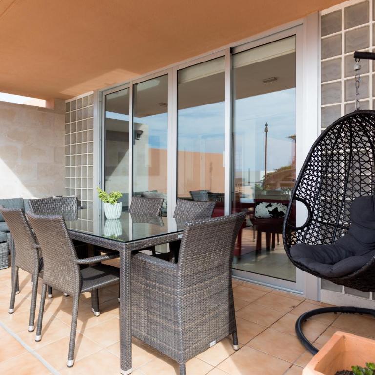 Modern House With Private Swimming Pool - Casa de 3 dormitorios - 17