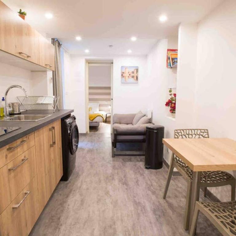 La cour du faubourg 3 - One-Bedroom Apartment - 3