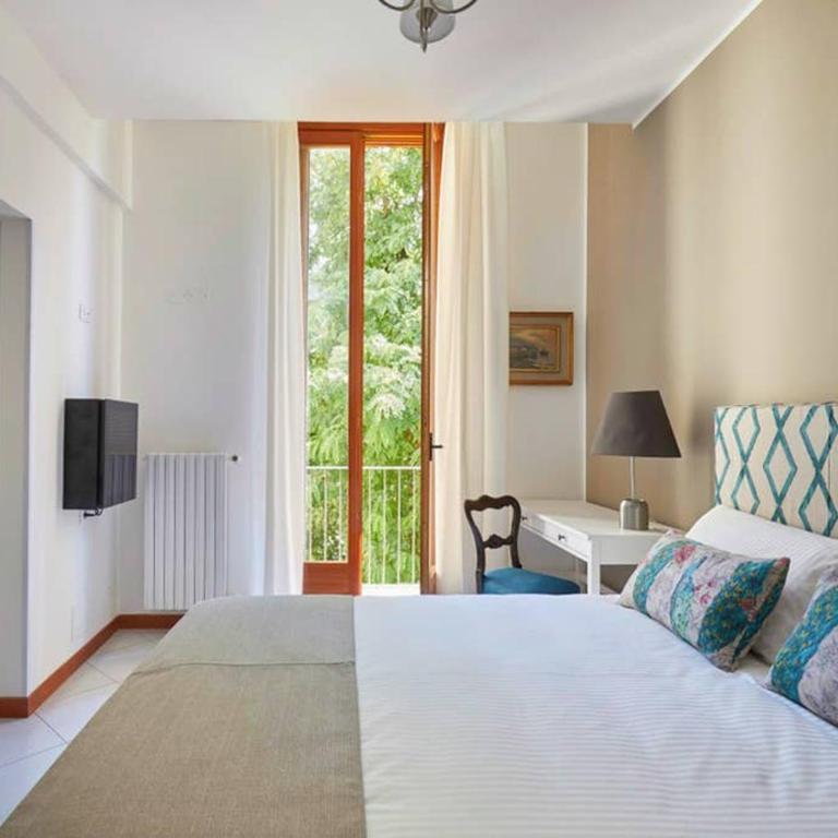 Suite Home Firenze - Camera Tripla con Bagno Privato - 3