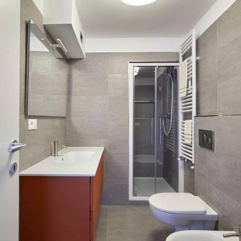 Suite Home Firenze - Camera Matrimoniale con Bagno Privato - 4