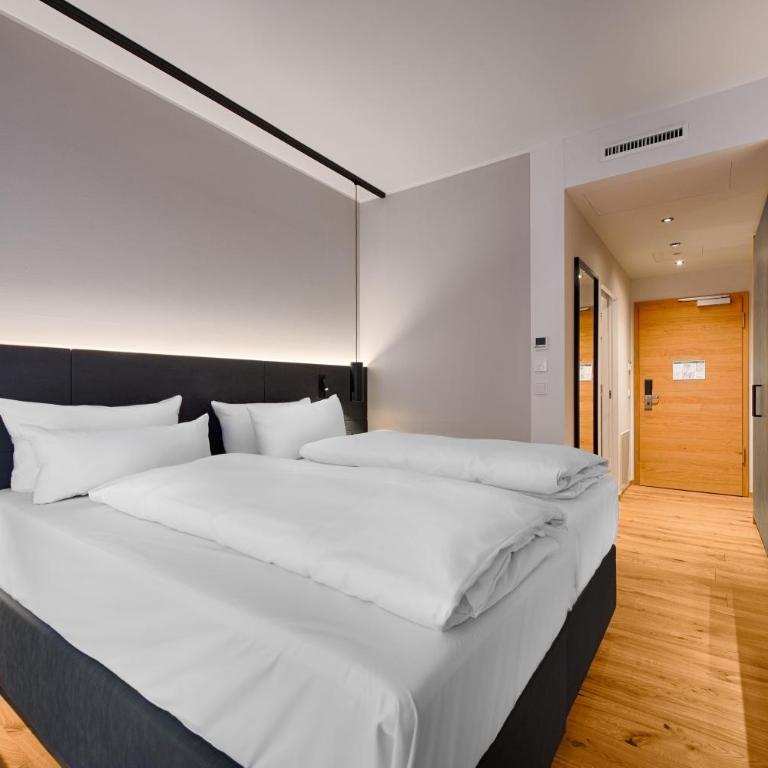 Obermühle 4*S Boutique Resort - Doppel-/Zweibettzimmer mit Balkon - 2
