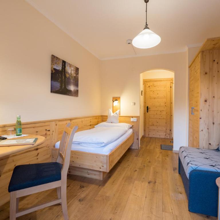 Hotel-Garni Schernthaner - Einzelzimmer mit Balkon - 5