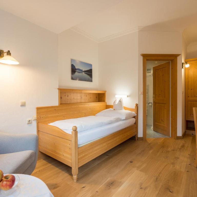 Hotel-Garni Schernthaner - Einzelzimmer mit Balkon - 4