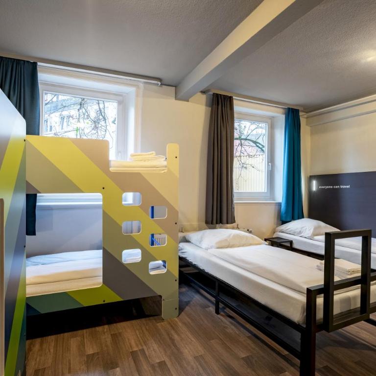 a&o Graz Hauptbahnhof - Sechsbettzimmer - 1