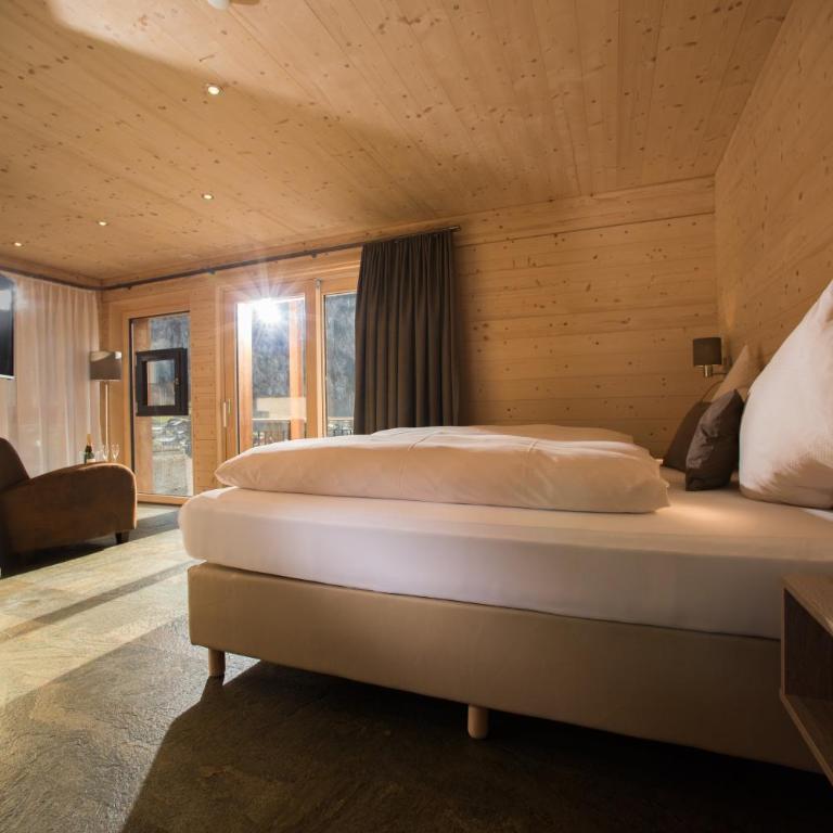 Hotel Silberhorn - Zimmer mit Talblick - Holz 100 - 2