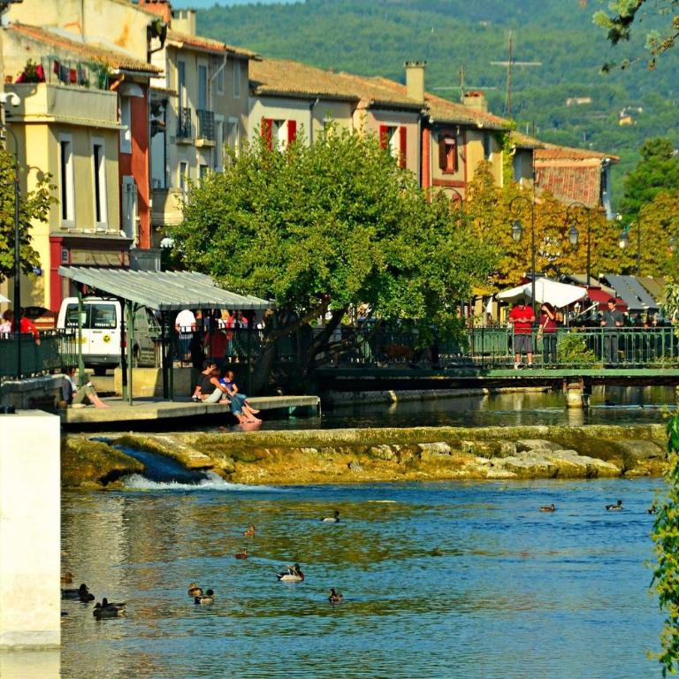 Le Petit Studio - 15 m2 - Centre Ville - Sorgue à 50 m - Estudio Superior - 34