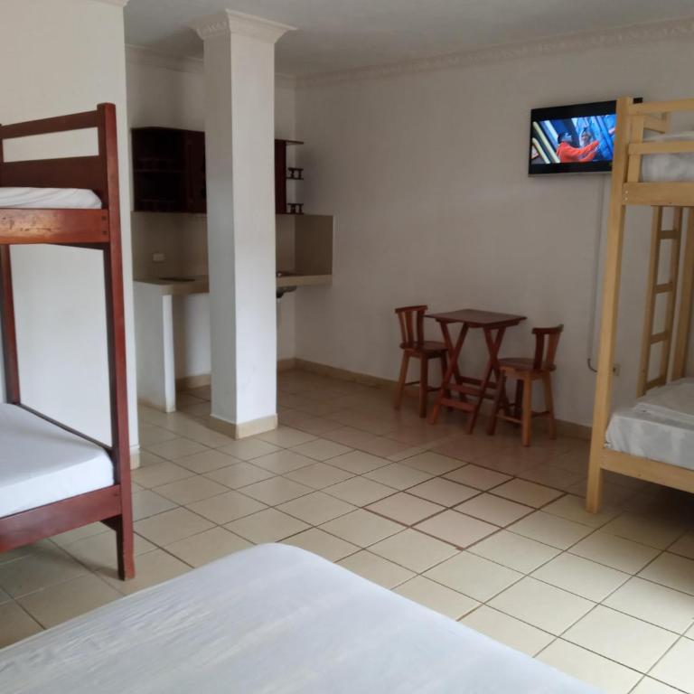 My Best Stay Piedra del Mar - Habitación Familiar con balcón - 5