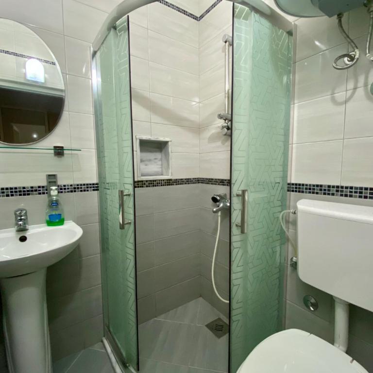 Blue Star Apartments - Studio with Balcony - 2