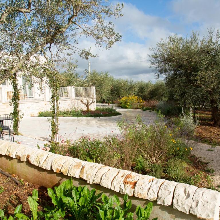 Trullo dei maestri - Suite King con Vasca Idromassaggio - 12