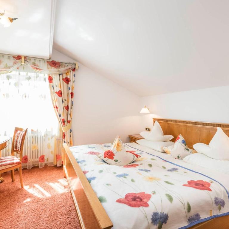 Romantik Hotel & Restaurant Stafler - Suite - 1