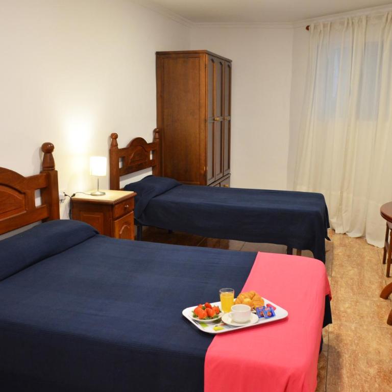 Hotel Manantiales - Habitación Doble con cama supletoria - 1 o 2 camas - 8