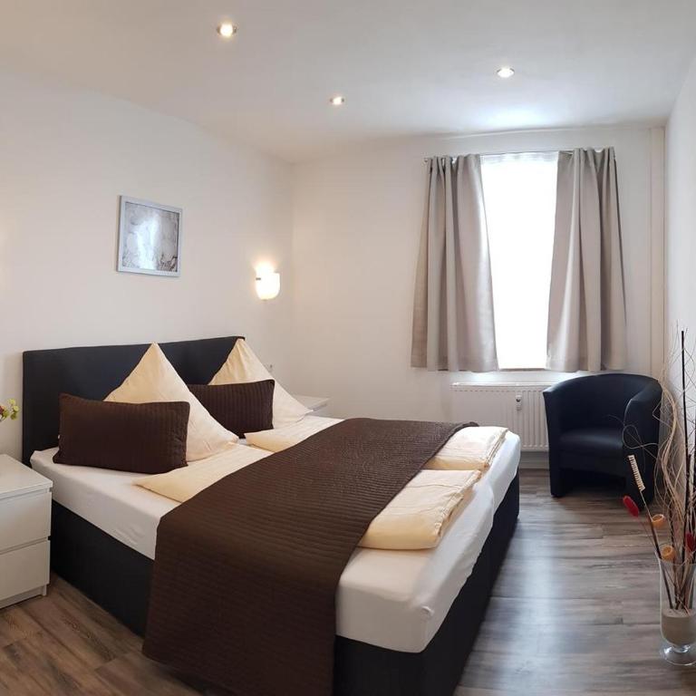 Füssen Apartments - Center Apartments - Deluxe Apartment mit 2 Schlafzimmern und Wohnzimmer - 6