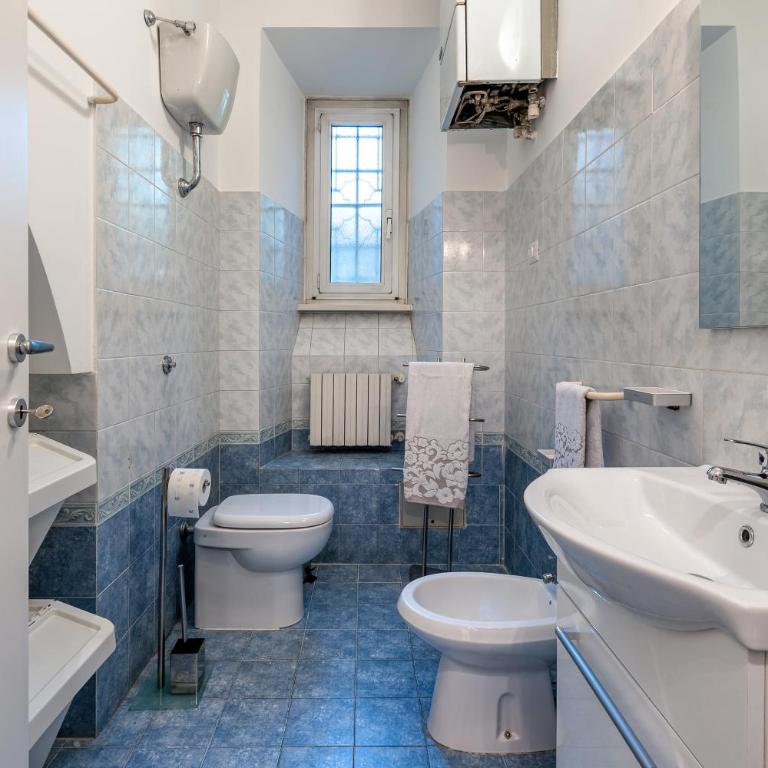 Tour de Rome - Two-Bedroom Apartment - 7