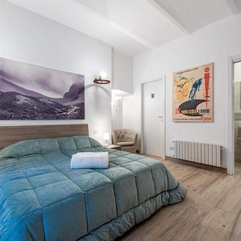 Tour de Rome - Two-Bedroom Apartment - 6