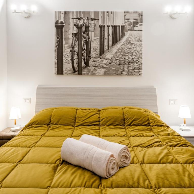 Tour de Rome - Two-Bedroom Apartment - 16