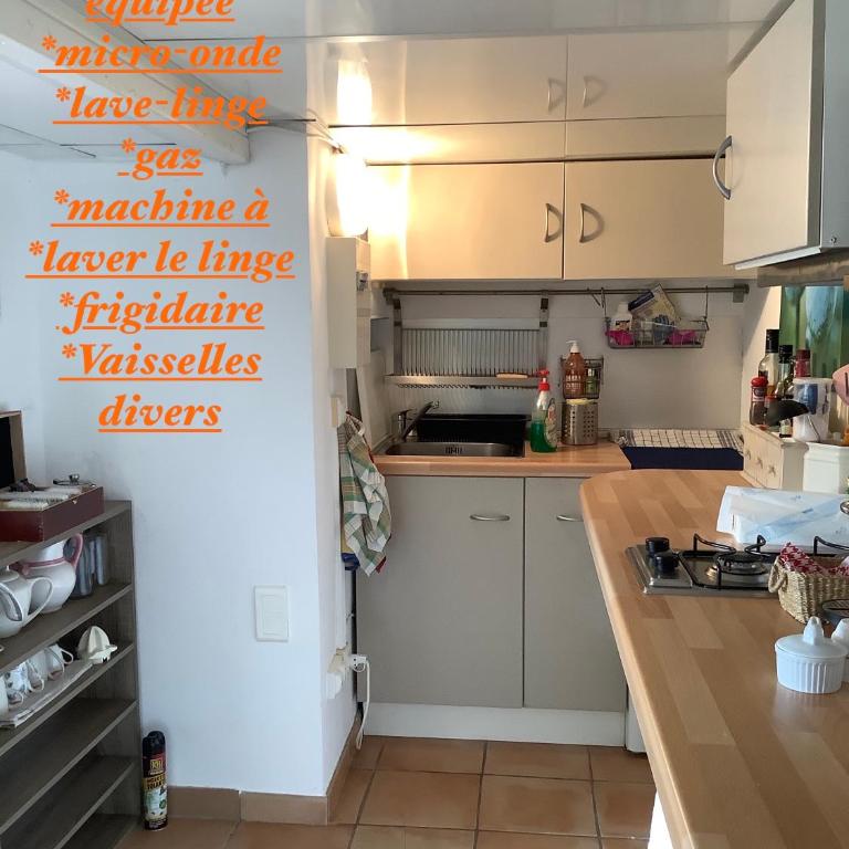 Les Grimaldines - Maison d'Hôtes - Appartement 2 Chambres - Vue sur Château - 18