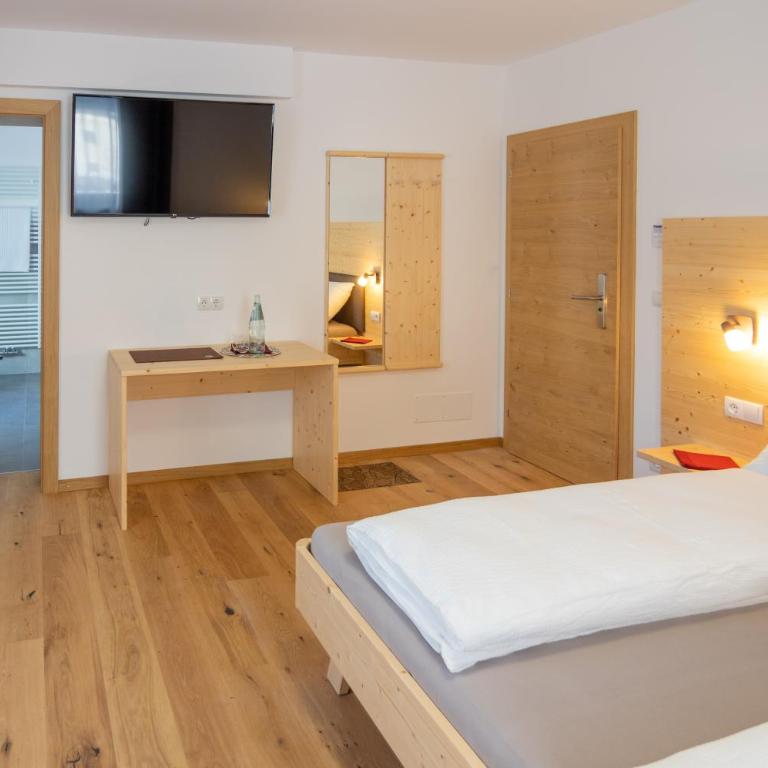 B&B Frühlingsheim - Camera Tripla Comfort - 2
