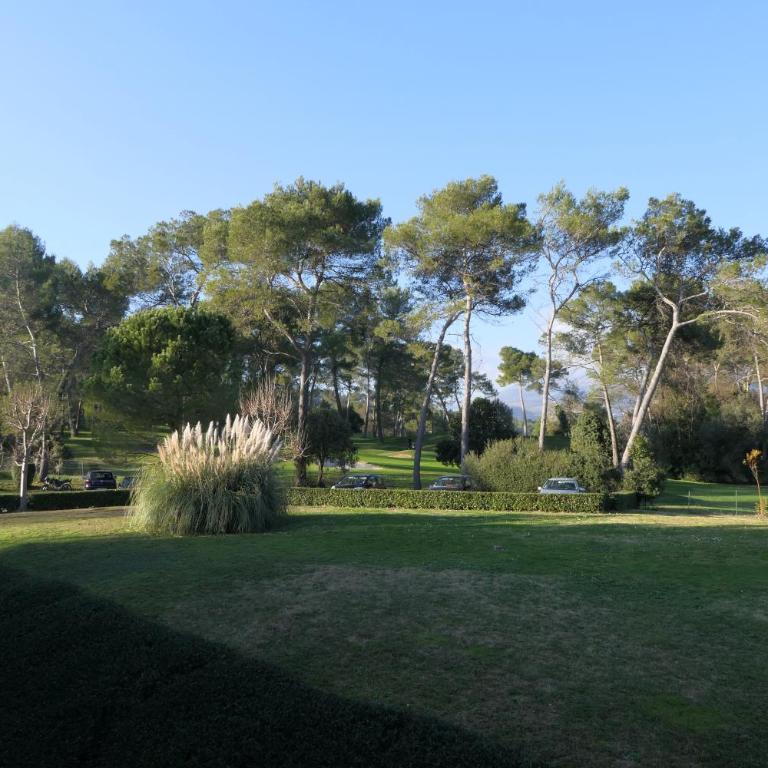 Studio meublé face au golf - Studio - 16