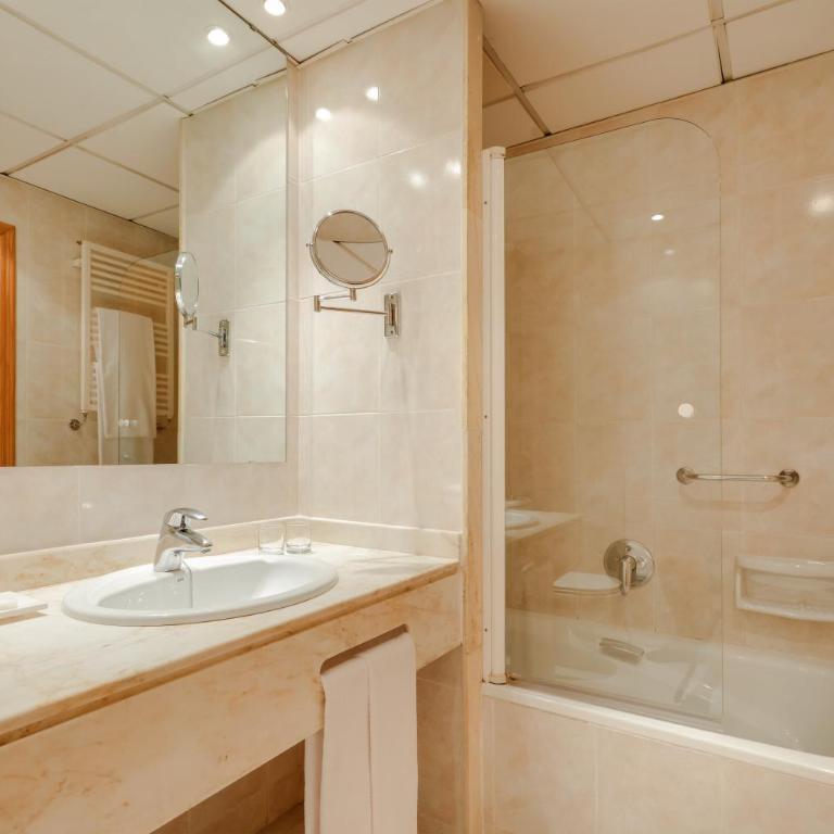 Hesperia Zaragoza Centro - Standard Double or Twin Room - 8