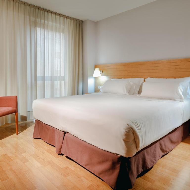 Hesperia Zaragoza Centro - Standard Double or Twin Room - 7
