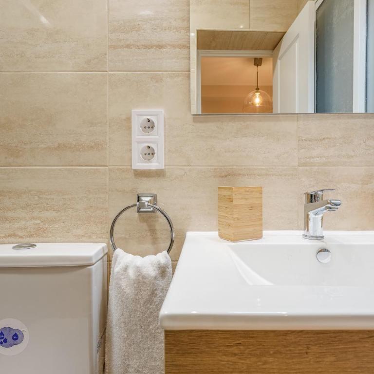 EXCLUSIVO APT 2 HAB-2 BAÑOS-LUMINOSO ↑ CALIDADES - Apartamento de 2 dormitorios - 22