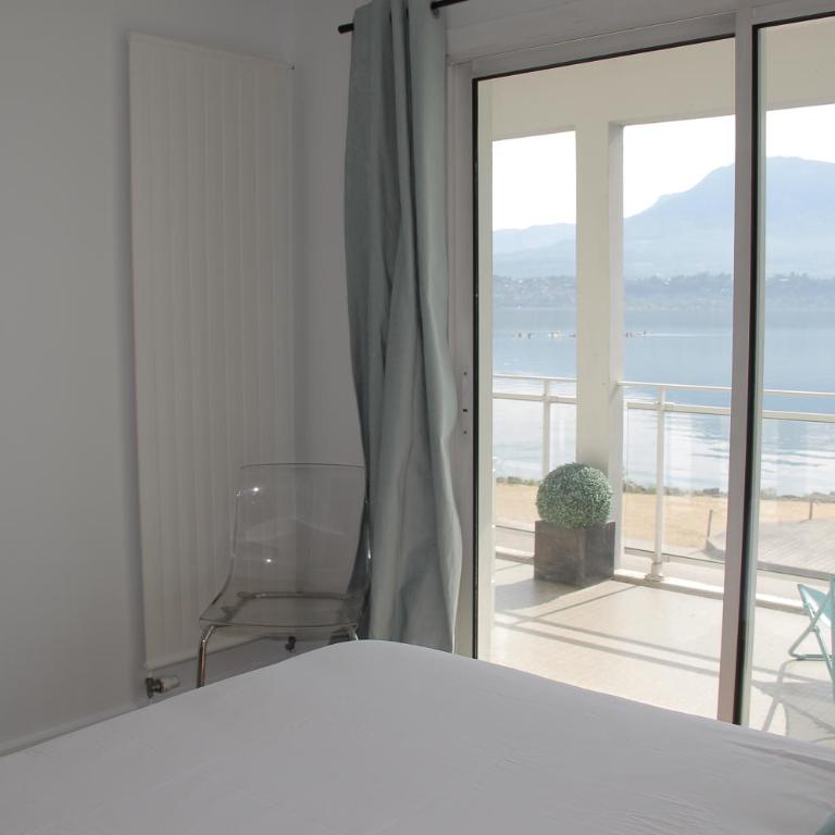 Les Suites du Port - Apartment with Lake View - Free Private Parking - 6