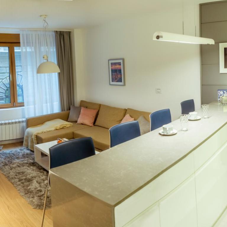 SLAVNA Luxury & Modern Near the Fortress - Deluks Apartman - 8