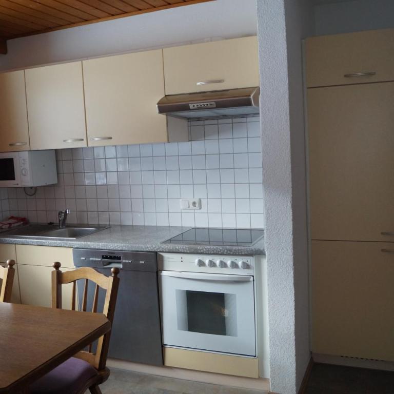 Apart Andrea - Apartment mit Blick auf die Berge - 3