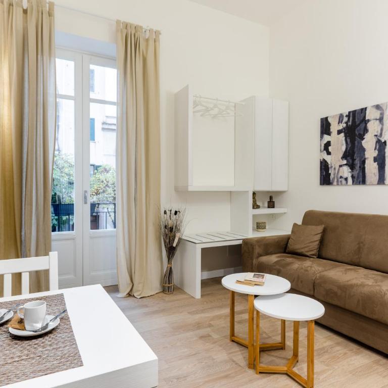 Residenze Chamur Modern & Comfortable Apartments in Palermo - Suite with Balcony - 10