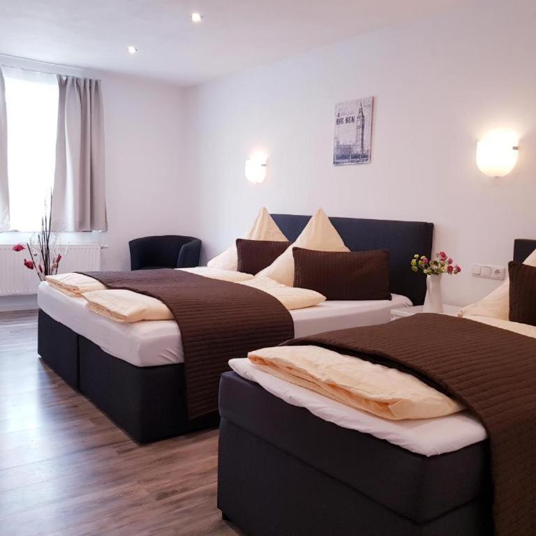 Füssen Apartments - Center Apartments - Deluxe Apartment mit 2 Schlafzimmern und Wohnzimmer - 1