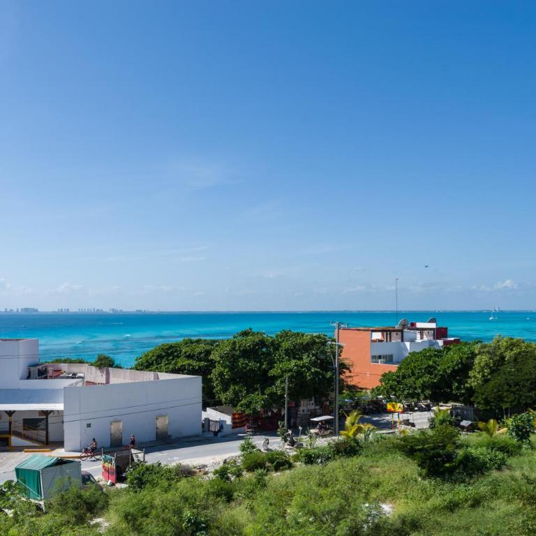 Casa Santosha - Three-Bedroom Villa - 19