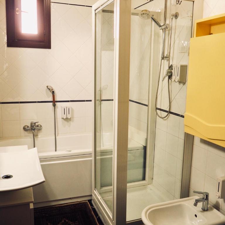 Dame 4 - Two-Bedroom Apartment - 15