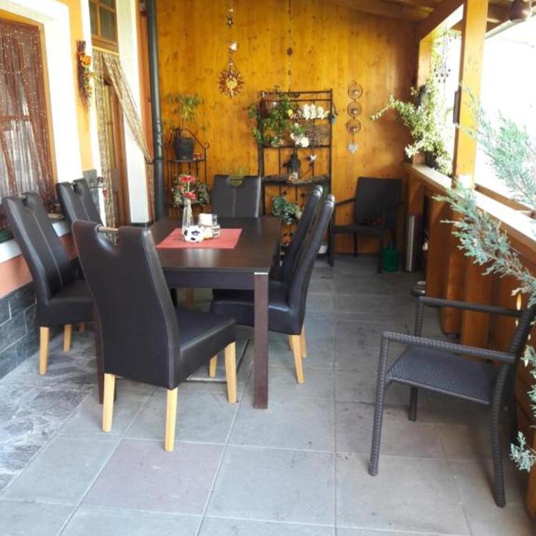 Hutmannhof-Ferienwohnungen - Apartment mit 2 Schlafzimmern - 3