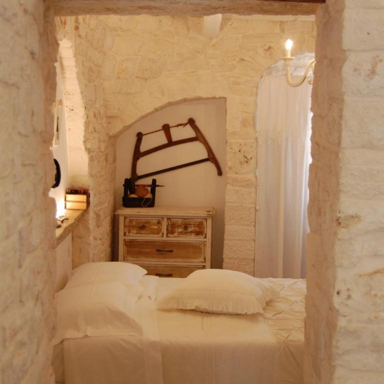 Trulli Holiday Albergo Diffuso - Suite Trullo - 4