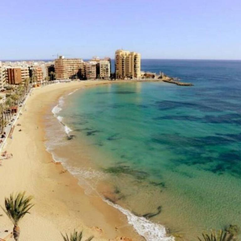 Cozy Holiday @ 3BR Apt Near Beach Promenade! - Apartamento de 3 dormitorios - 1