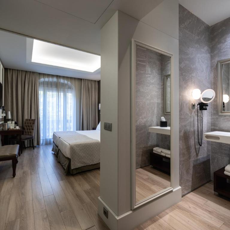 Catalonia Passeig de Gràcia 4* Sup - Double or Twin Room with View - 4