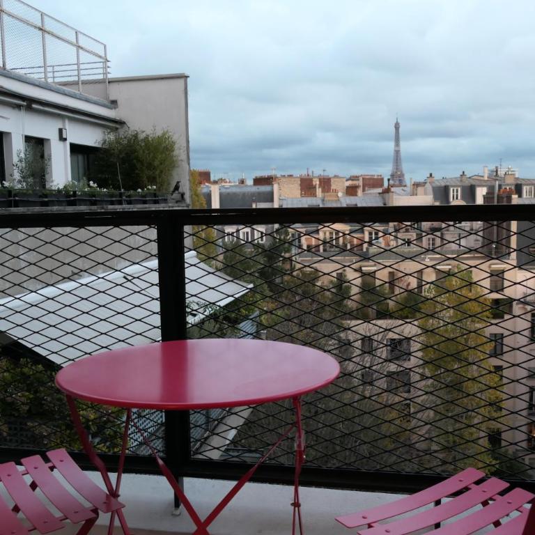 eiffel tower studio lacoste - Appartement 1 Chambre - 3