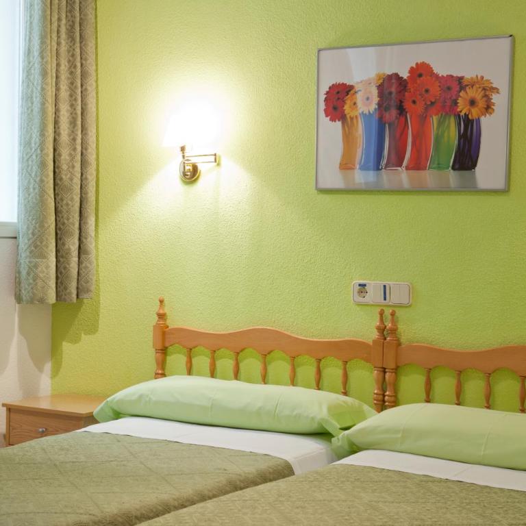 Hostal Los Alpes - Twin Room - 2