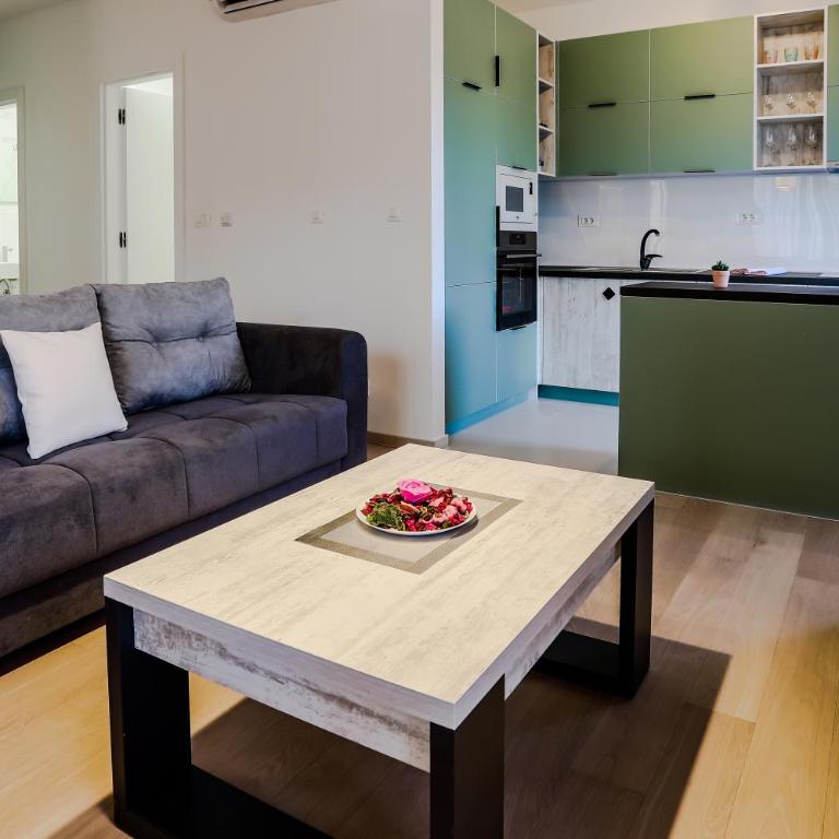 Montesun Boka Apartments - Two-Bedroom Apartment - 34