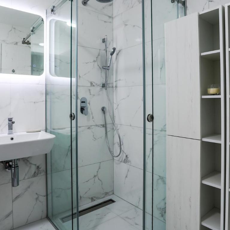 Montesun Boka Apartments - Two-Bedroom Apartment - 31