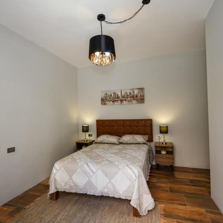 LA CASONA 511 - Deluxe Double Room with Shower - 3