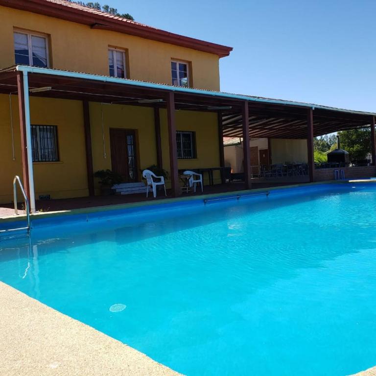 Resort Amanda - Six-Bedroom House - 3