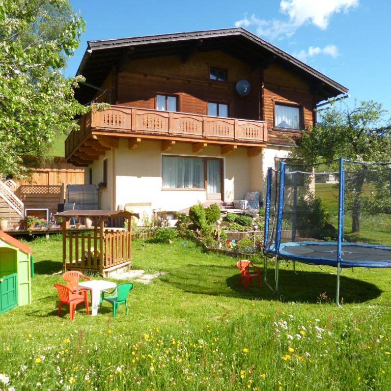 Appartements Oberhof - Apartment mit 2 Schlafzimmern und Balkon - Nebengebäude - 1