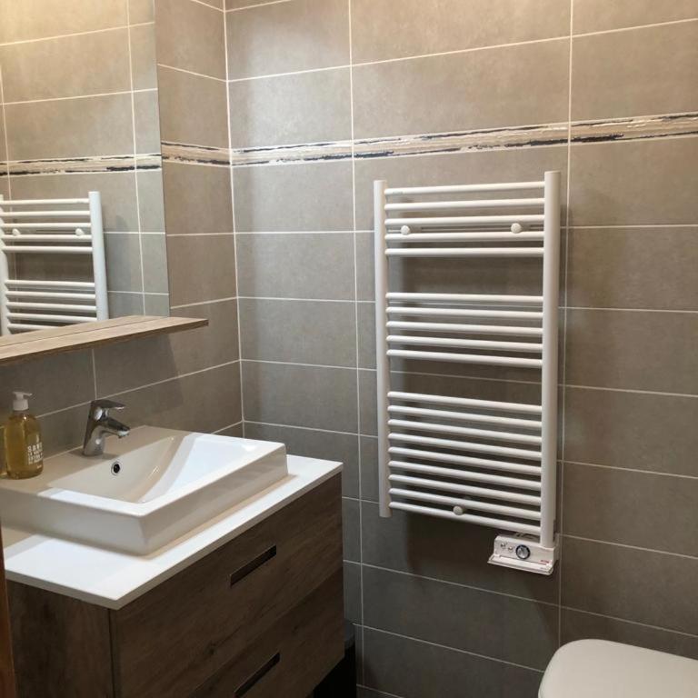 *NEW* Bellevue D’Oz Ski In Ski Out Luxury Apartment (8-10 Guests) - Appartement - 13