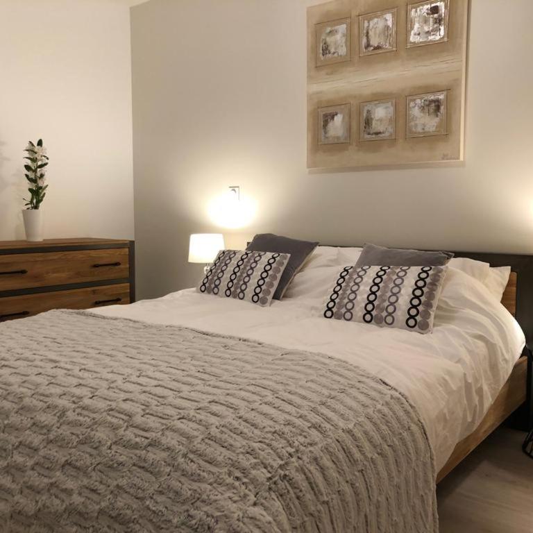 *NEW* Bellevue D’Oz Ski In Ski Out Luxury Apartment (8-10 Guests) - Appartement - 8