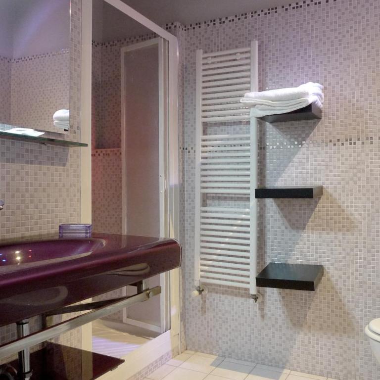 Relais Stibbert Florence - Standard Triple Room - 14