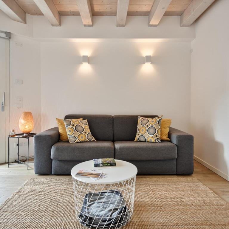 Trevisohome BOTTENIGA - Appartement Supérieur - 17