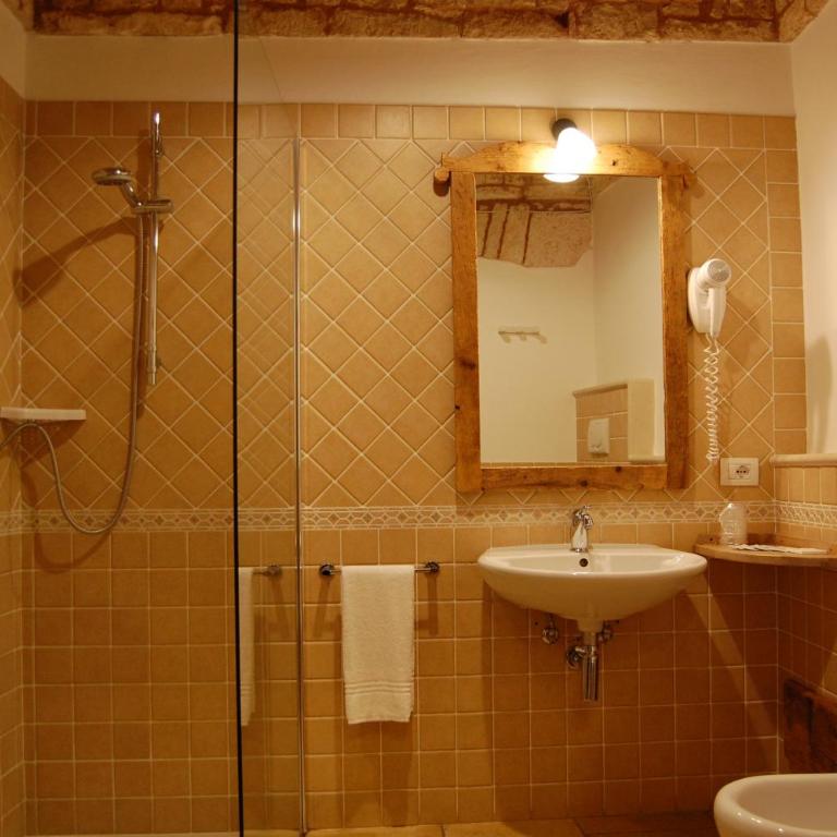Trulli Soave - Casa con 2 Camere da Letto - Colombo - 1