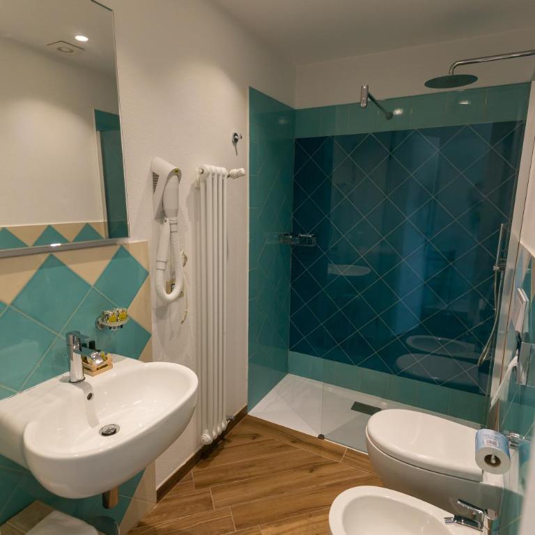 Fattoria L'Olmetto - Double Room with Garden View - 4