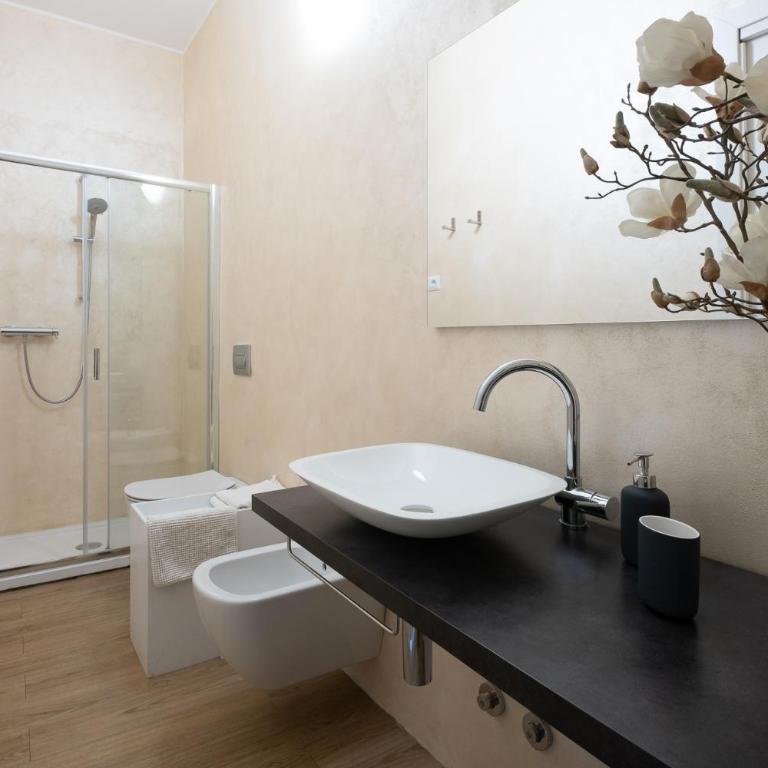Cute & Cozy rooms train station - Camera Quadrupla con Bagno Privato - 5